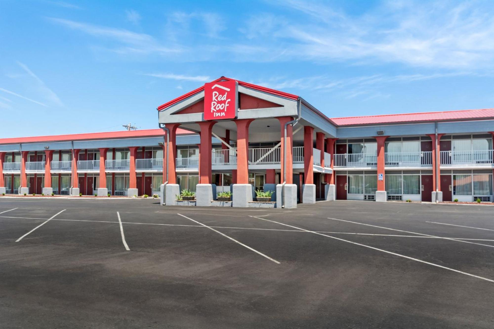 Red Roof Inn בראה מראה חיצוני תמונה